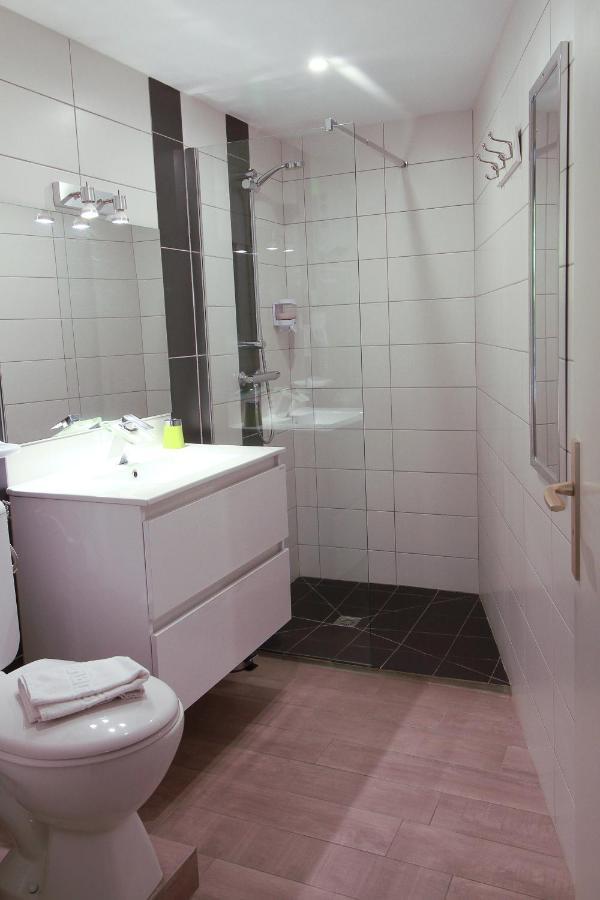 Hotel La Couronne Marmande Zewnętrze zdjęcie