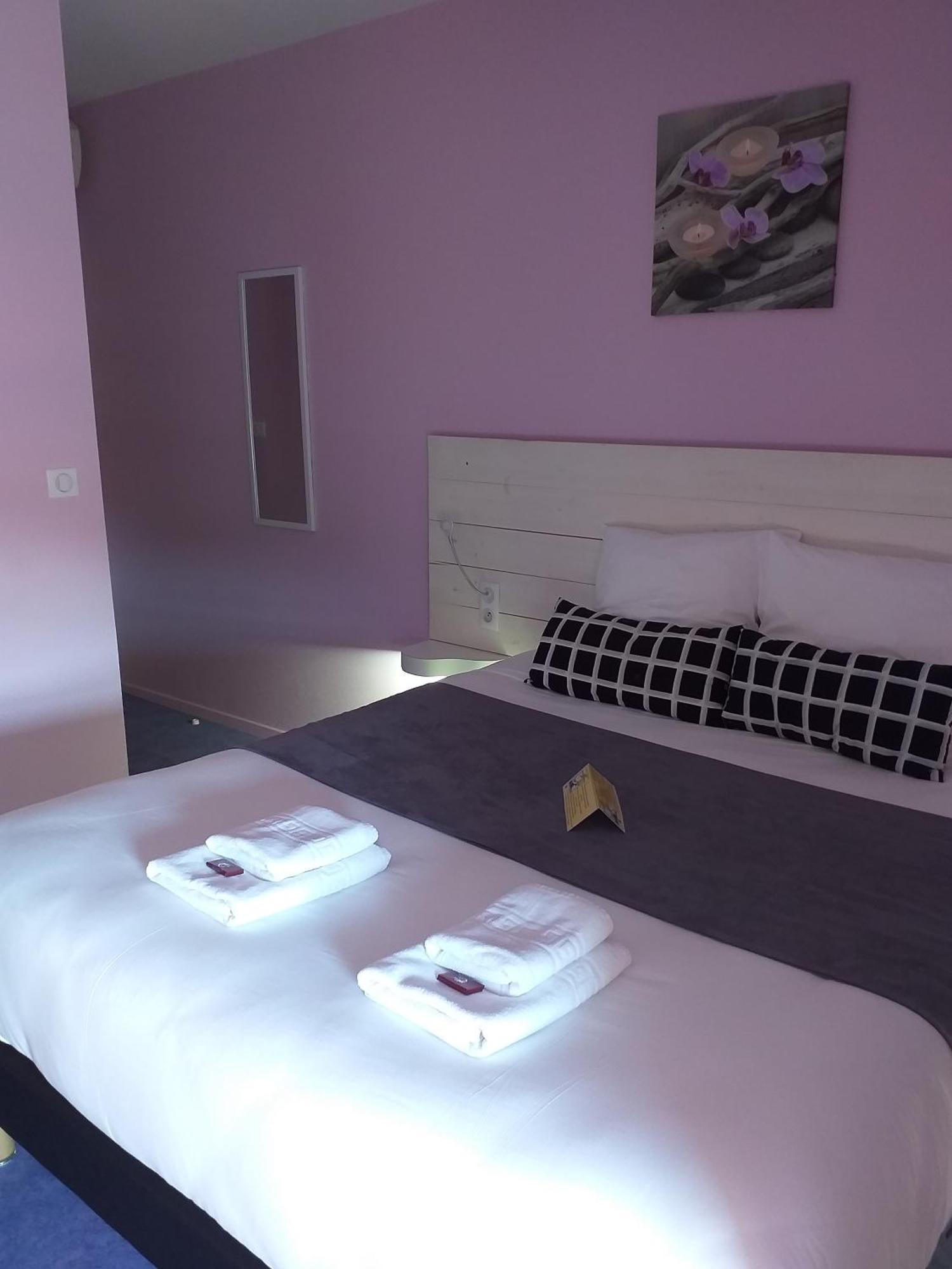 Hotel La Couronne Marmande Zewnętrze zdjęcie